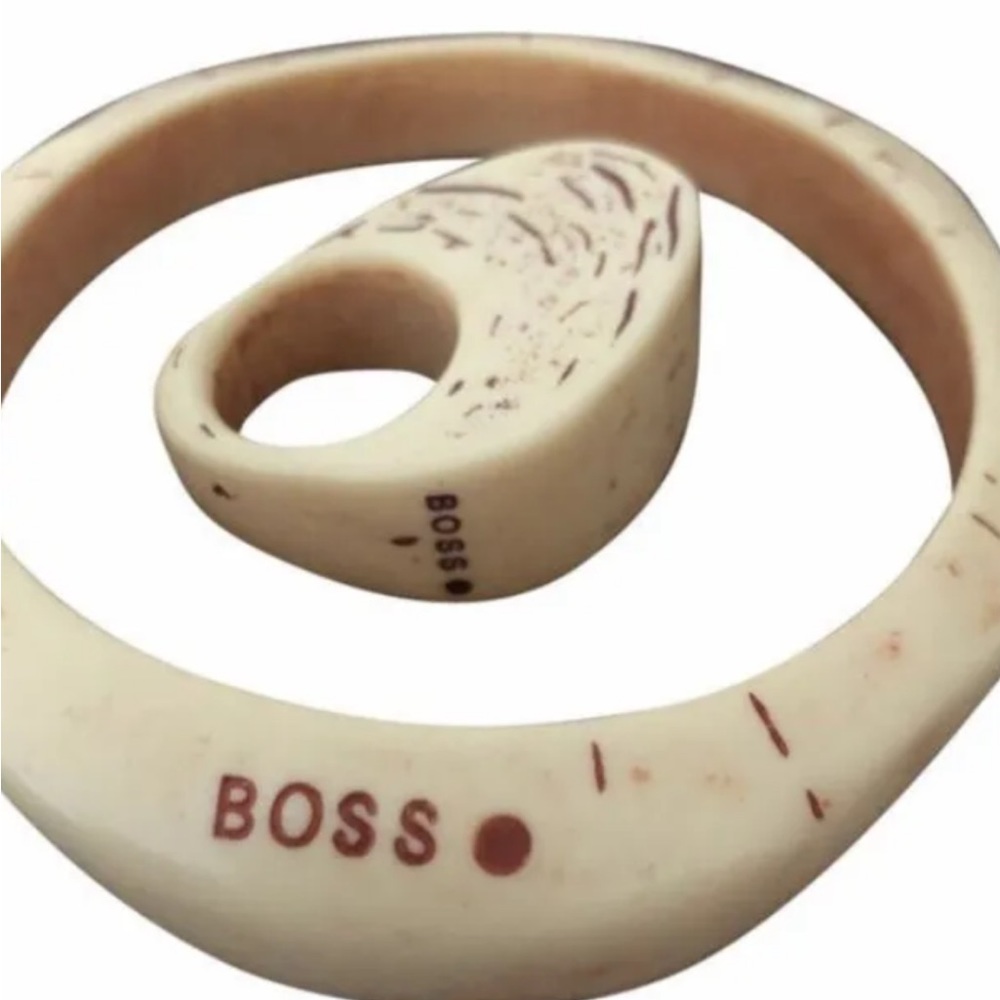 Authentic Boss Womens Bracelet and Ring 2psc Set NEW - Picture 2 of 11